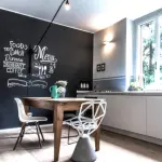 Migliorare l'aspetto visivo della casa attraverso le mura