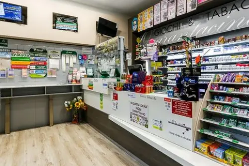 Come si arreda una tabaccheria
