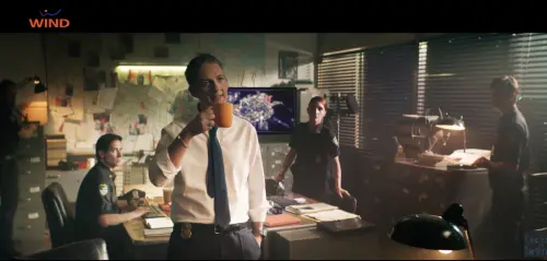 Wind presenta Reload, il servizio per sostituire lo smartphone: ecco lo spot con Rovazzi e Fiorello