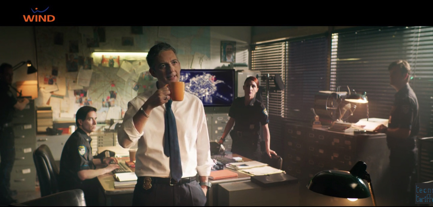 Wind presenta Reload, il servizio per sostituire lo smartphone: ecco lo spot con Rovazzi e Fiorello