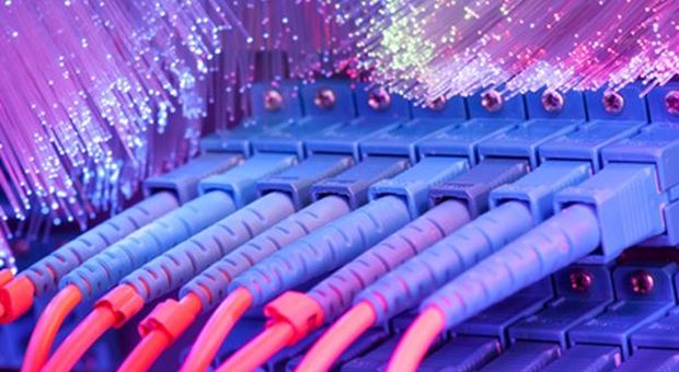 Cambiare operatore telefonico fisso: quanto si risparmia?