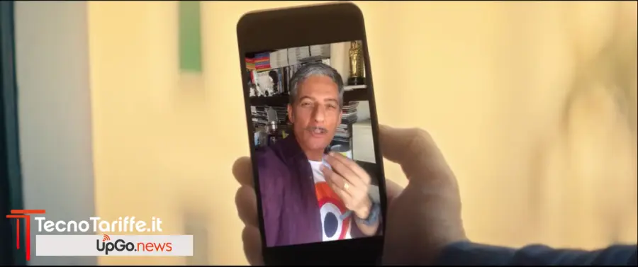 WindTre Super Fibra, il nuovo spot Happy Birthday con Fiorello