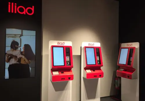 Iliad, apre a Napoli il nuovo store