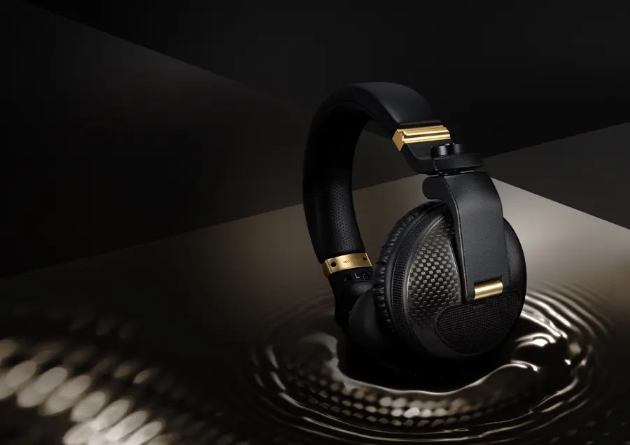 Pioneer DJ: limited edition per le nuove cuffie premium in fibra di carbonio