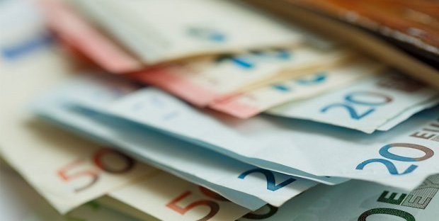 Aumentano i costi dei conti correnti: ecco le ultime stime di Sos Tariffe