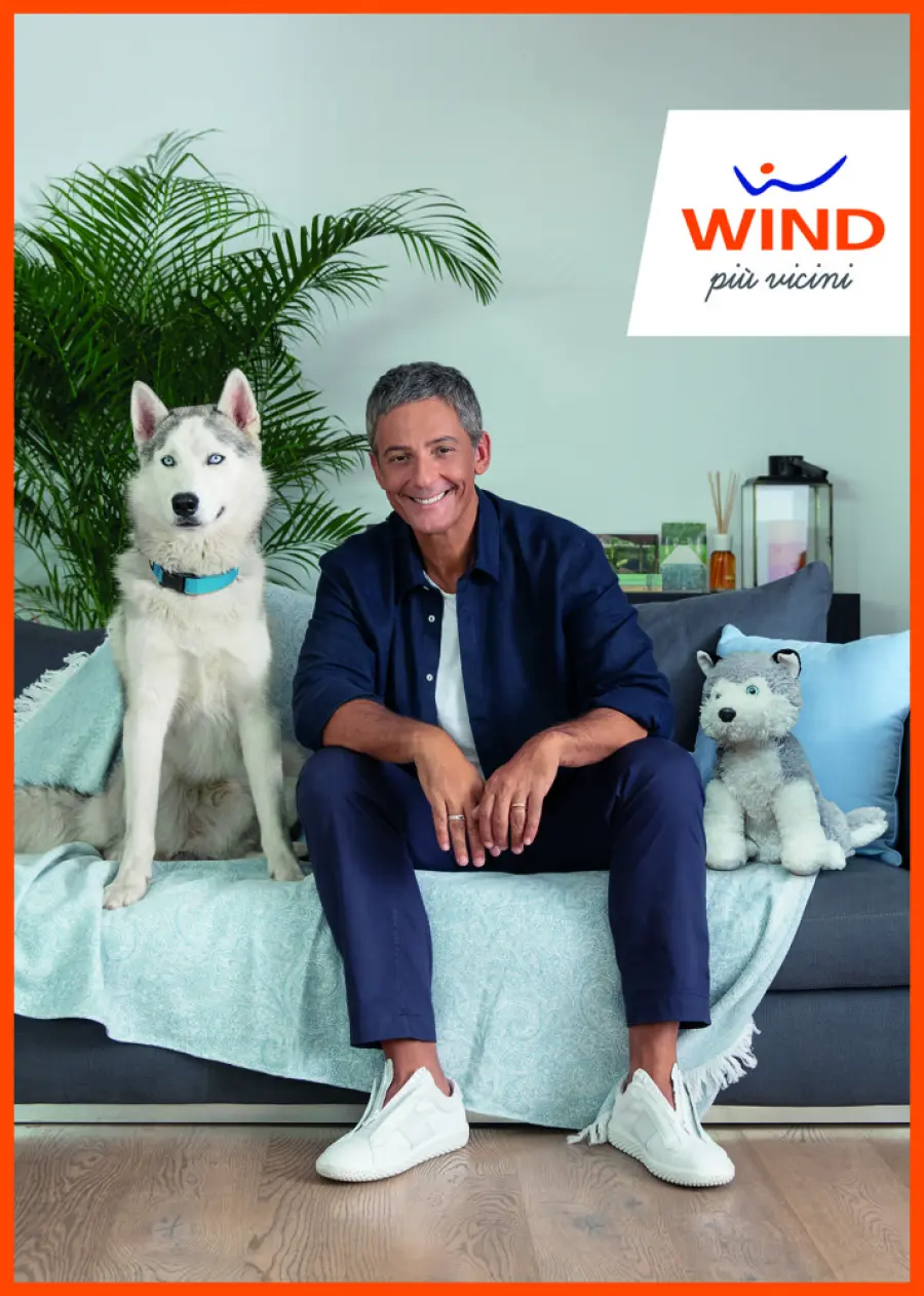 Wind-Tre, Fiorello torna protagonista del nuovo spot per la fibra [Video]