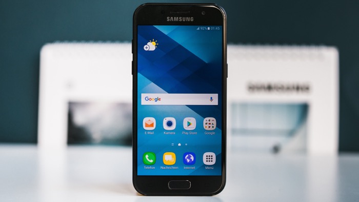Vodafone Black Friday: ecco come ricevere in regalo uno smartphone Samsung